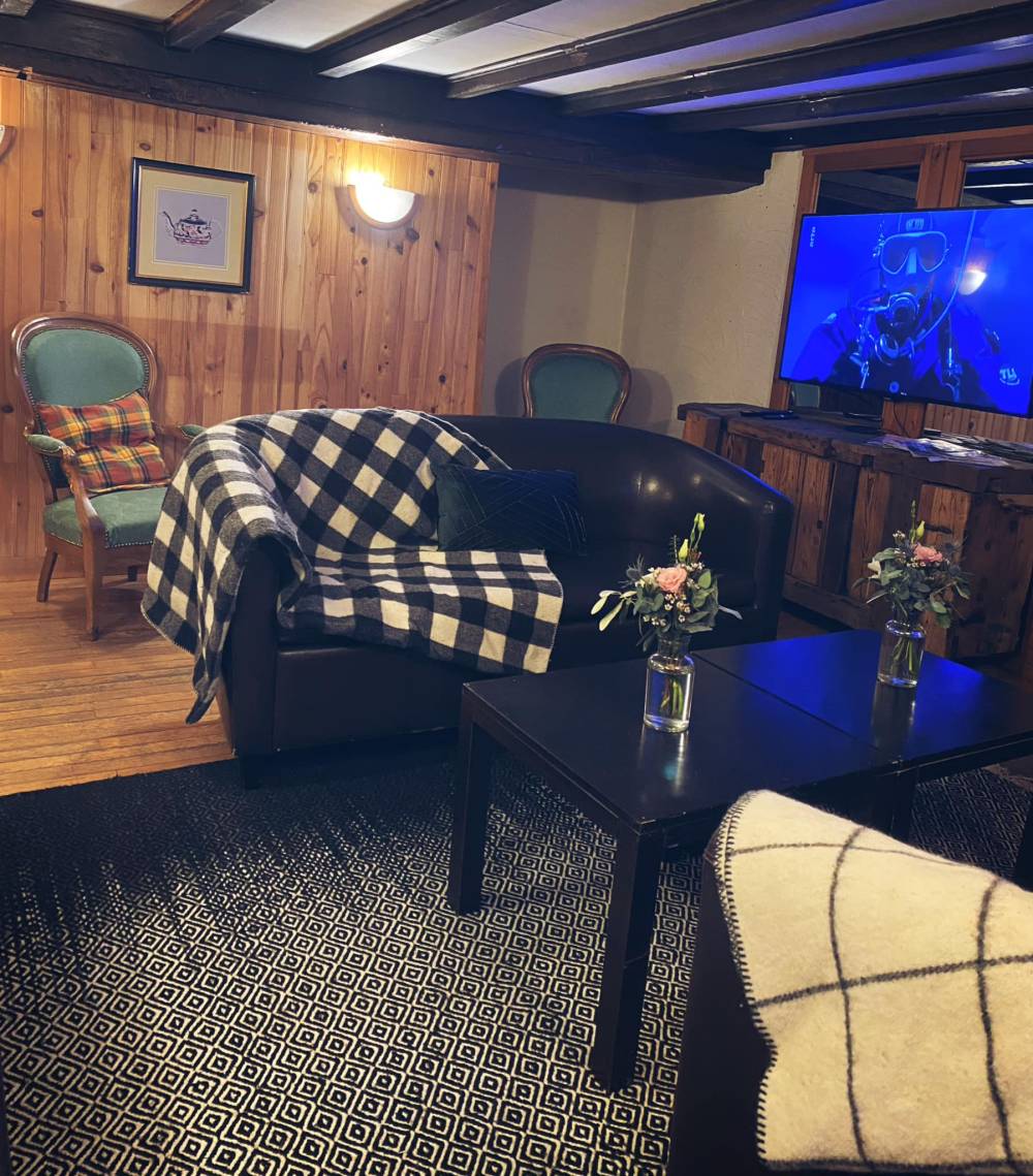 Salon